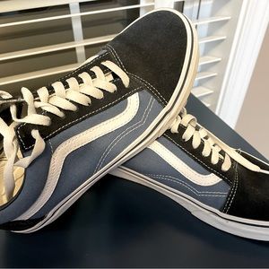 Women’s Vans Sneakers